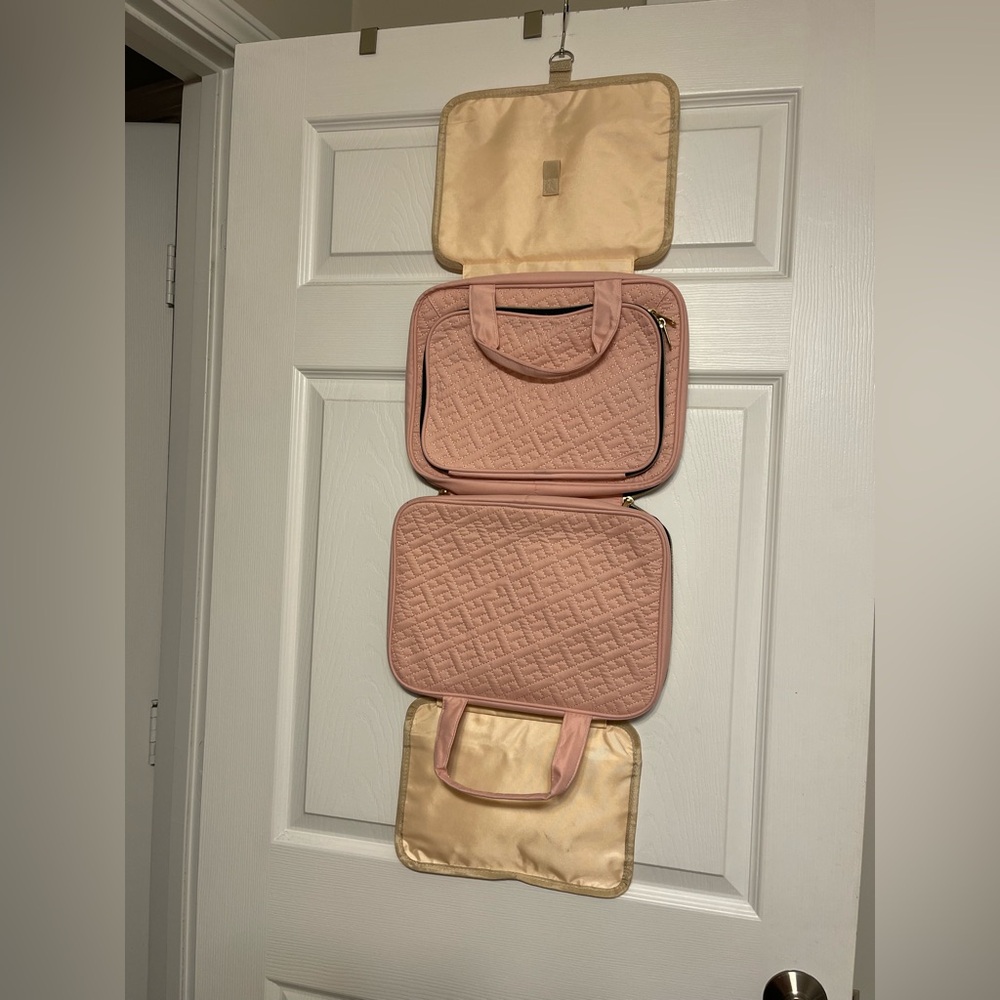 Pink Quilted Hanging Organizer